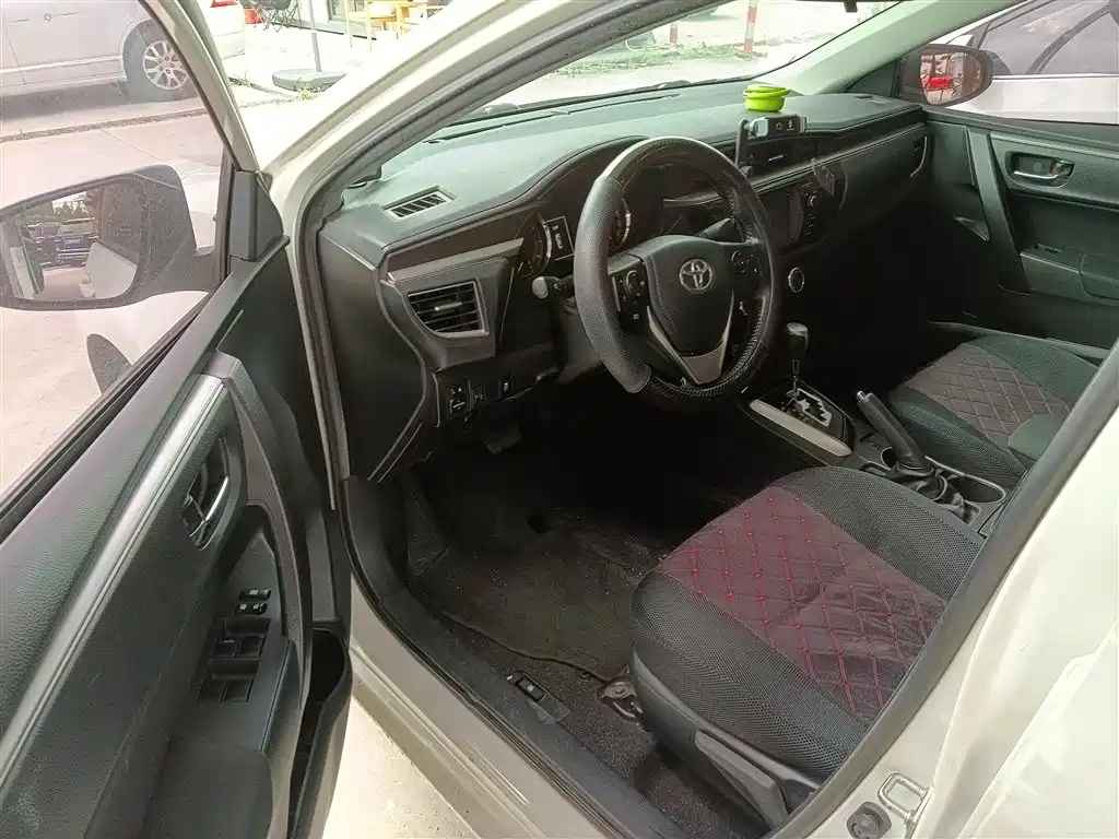 Toyota Levin 2014 1.8GS CVT Elite Edition фото 12