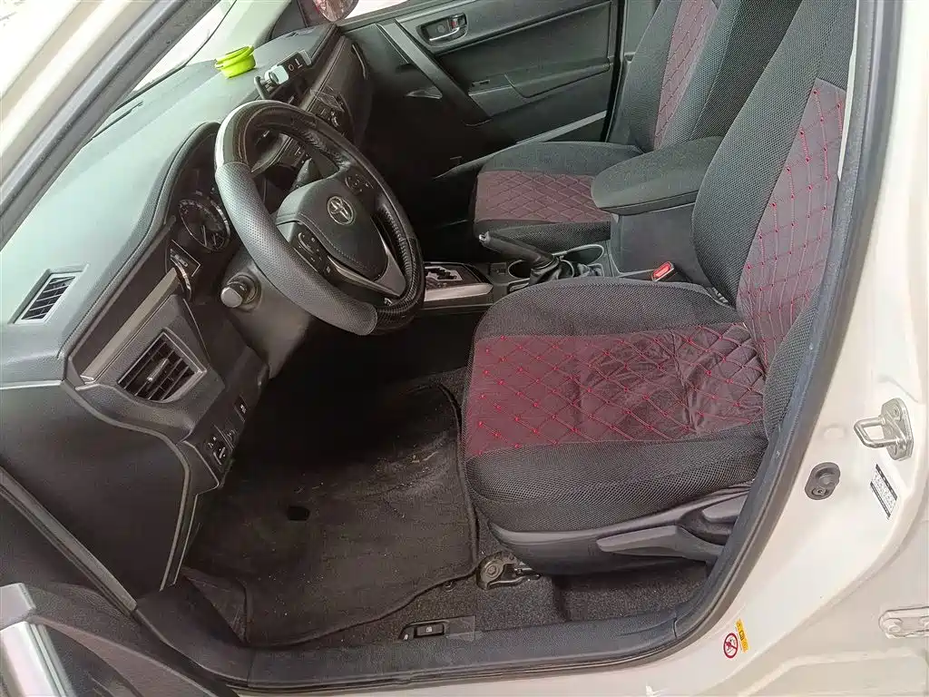 Toyota Levin 2014 1.8GS CVT Elite Edition фото 11