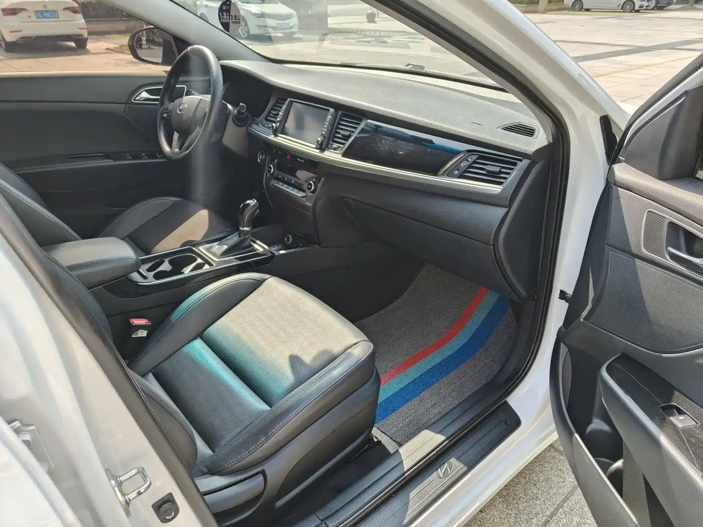 HYUNDAI NAME PICTURE