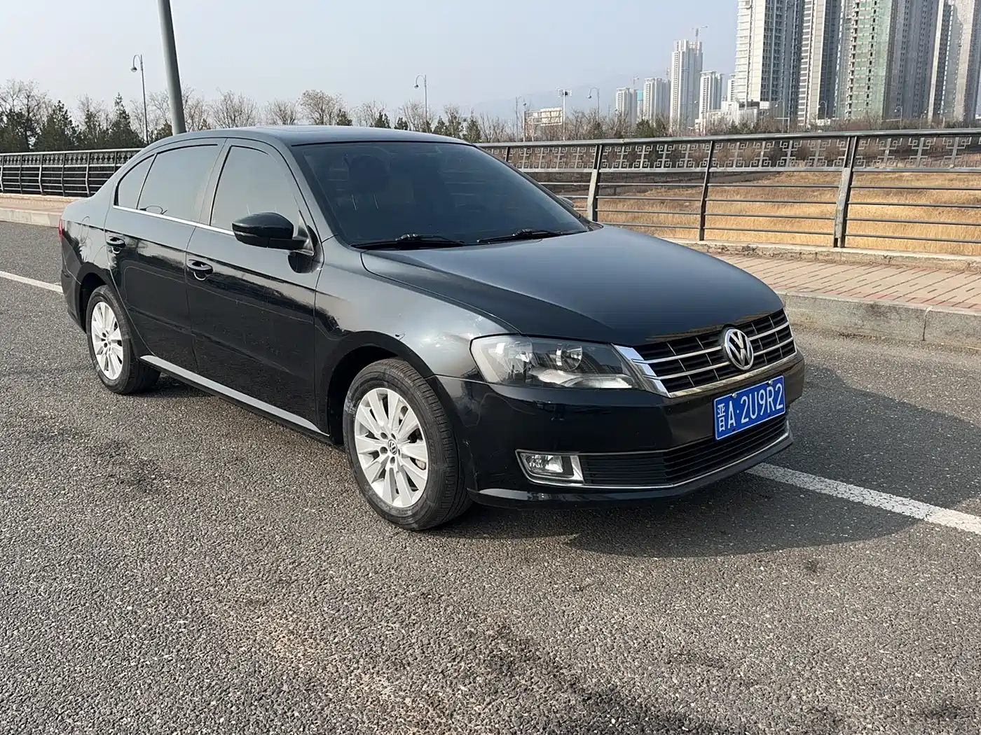 Volkswagen Lavida 2013 1.6L Manual Comfort Edition фото 3