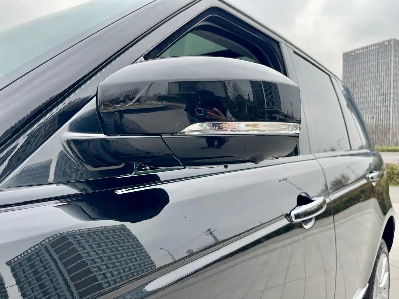 Land Rover Range Rover 2013 5.0 SC V8 Vogue SE фото 5