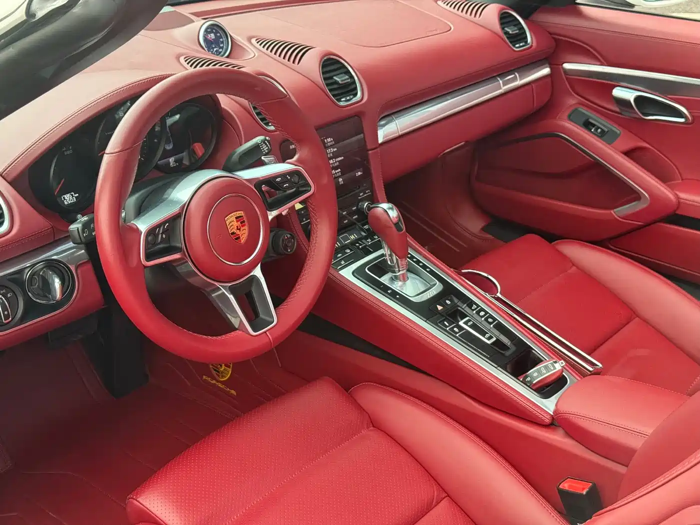 Porsche 718 2022 Boxster 2.0T фото 15