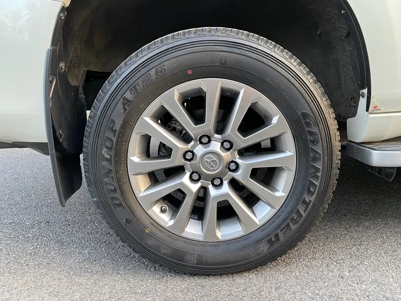 Toyota Prado 2018 3.5L Automatic TX-L NAVI Rear-mounted Spare Tire фото 23