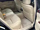 Фото 11 - Lexus LS