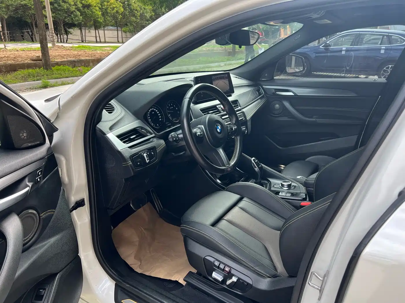 BMW X2 2023 2023 xDrive 25i Radiance Edition