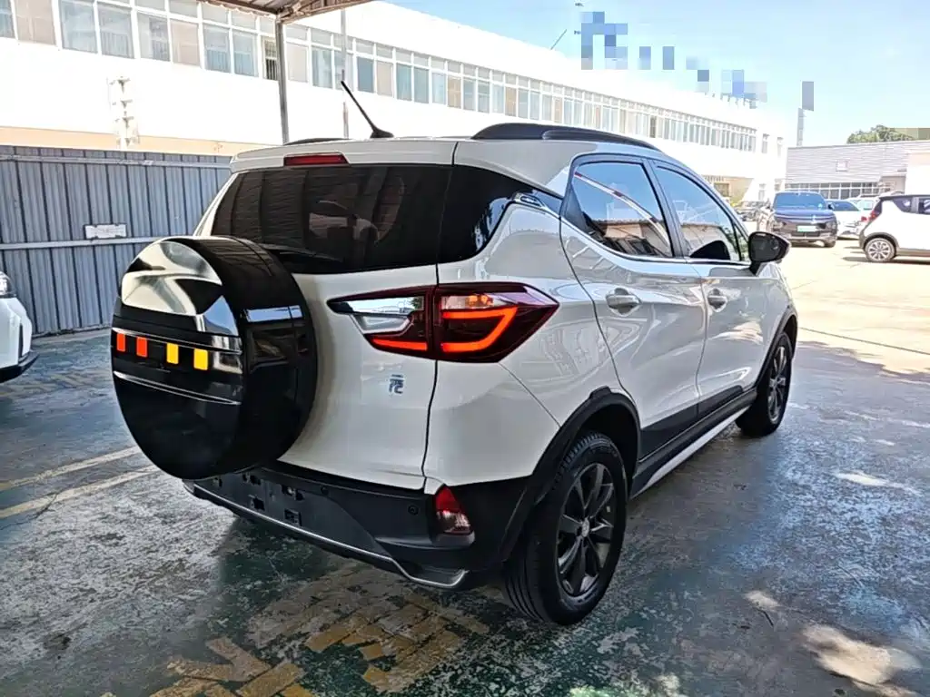 BYD Yuan New Energy 2019 2019 EV360 Smart Connect Premium Edition