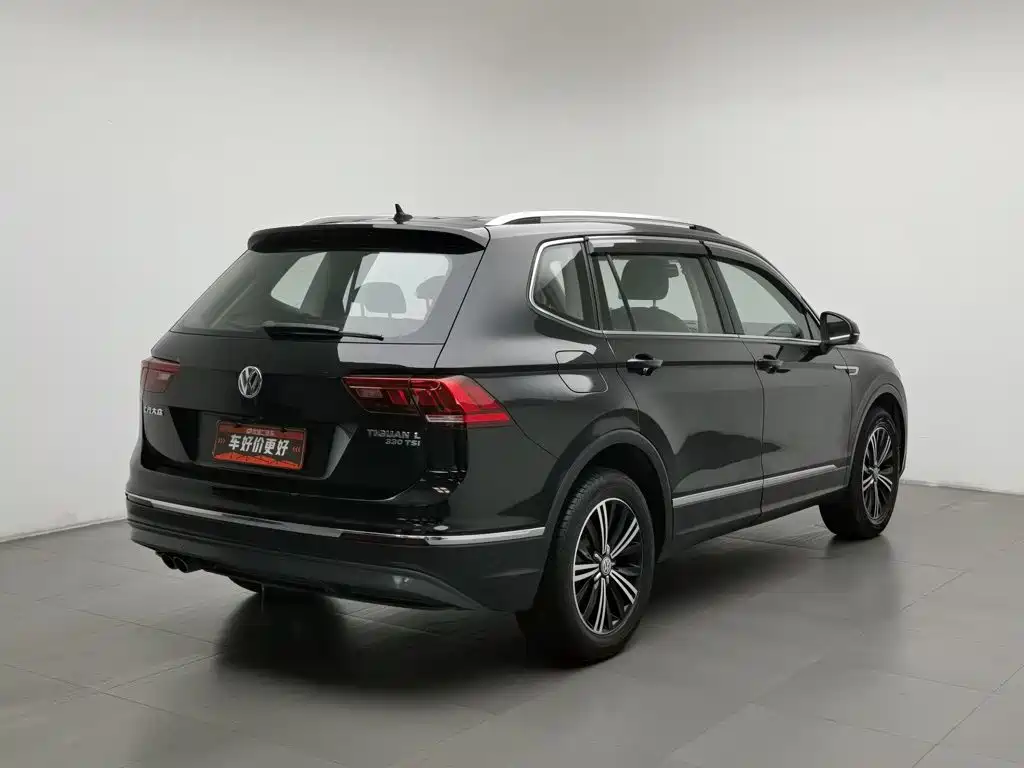 Фото 2 - Volkswagen Tiguan L