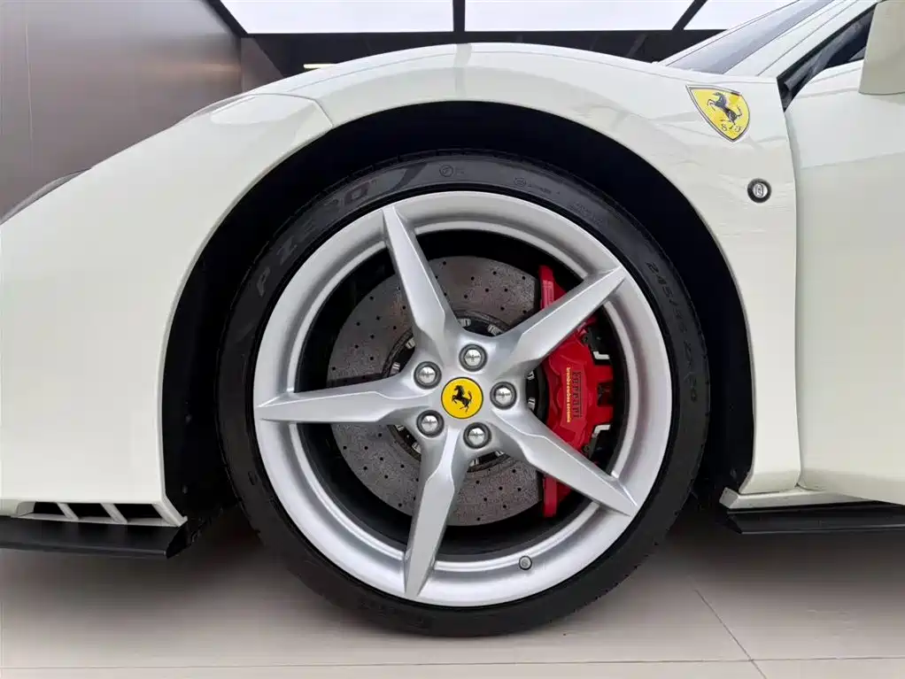 Ferrari F8 2022 2019 Tributo 3.9T V8