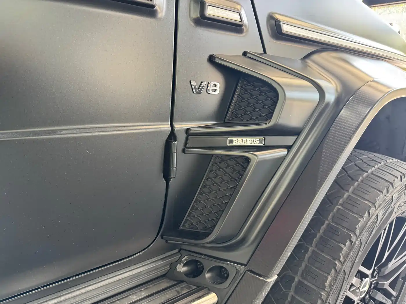 Mercedes-Benz G-Class 2023 G 500 фото 12