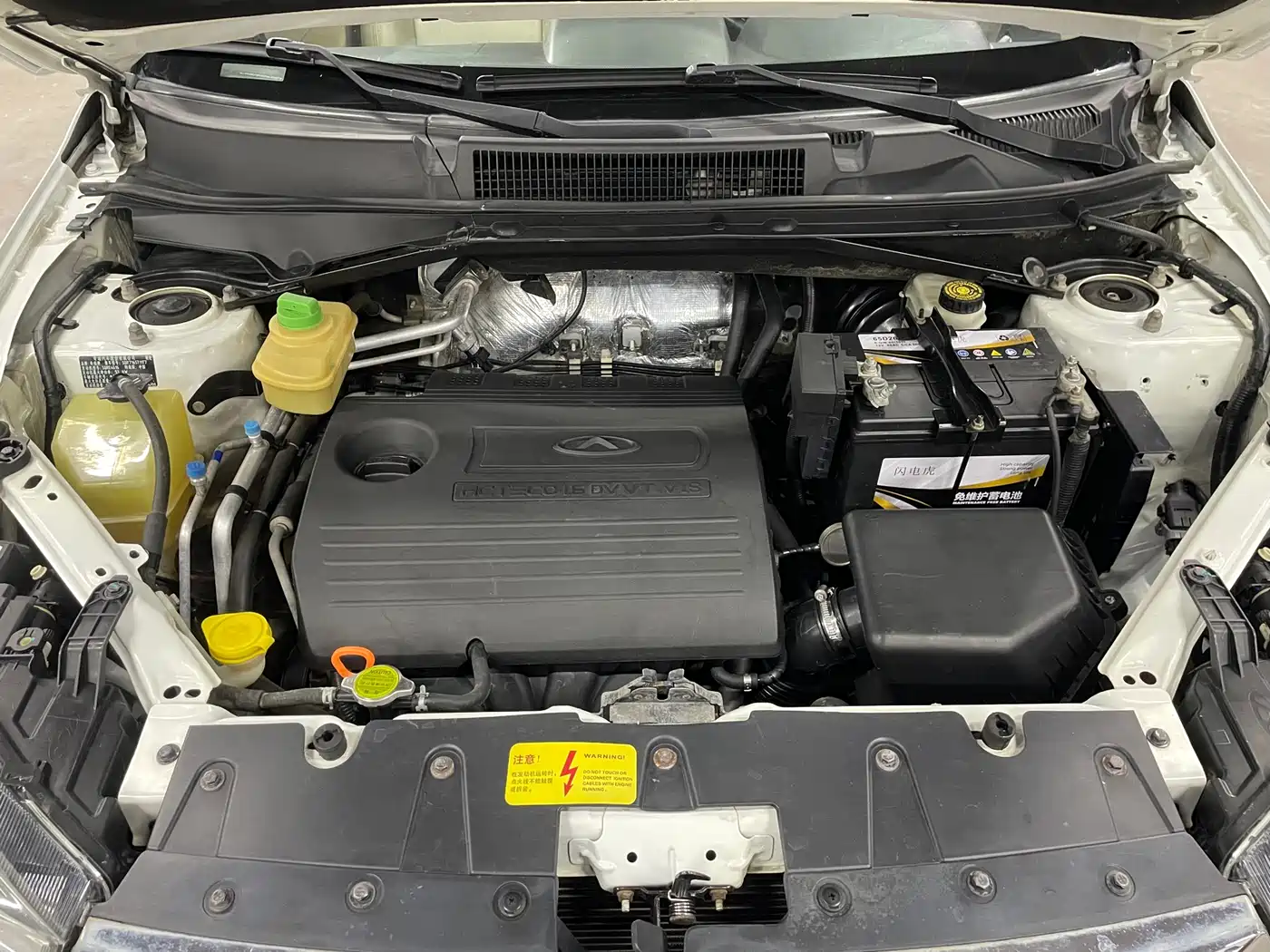 Chery Tiggo 3 2015 2014 1.6L CVT Smart