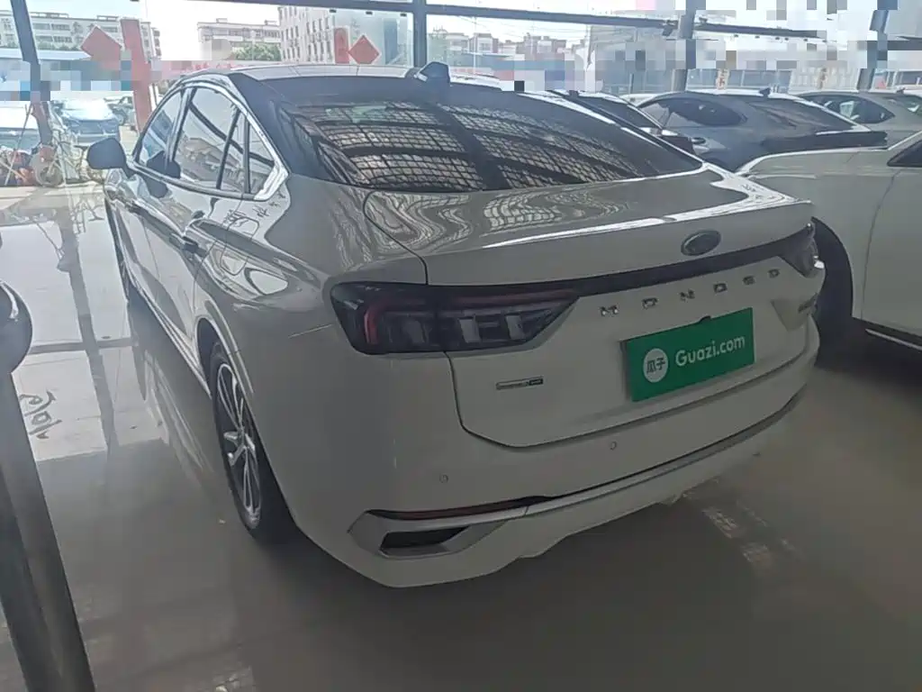 FORD MONDEO
