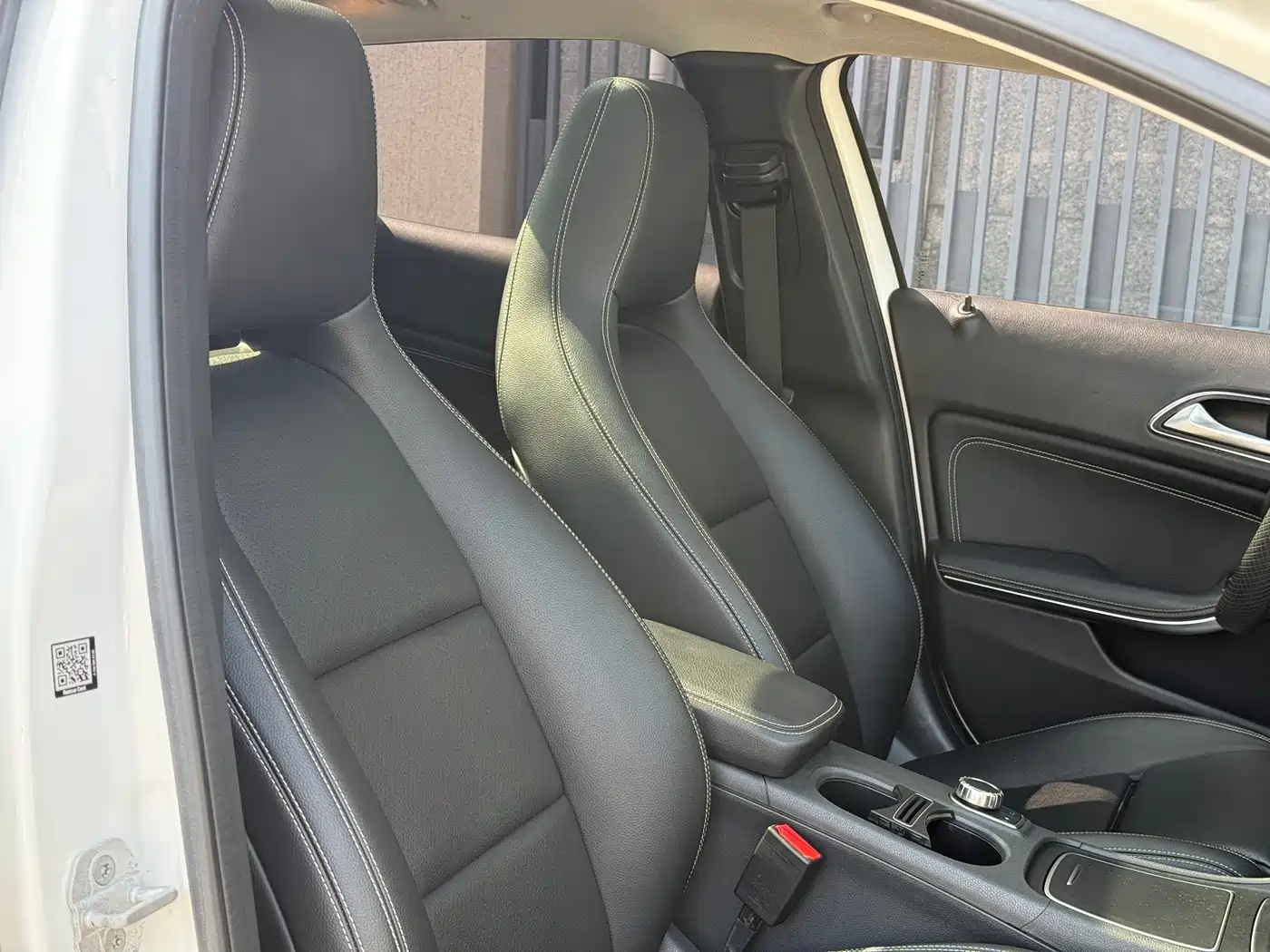 Mercedes-Benz GLA 2017 GLA 220 4MATIC Fashion фото 8