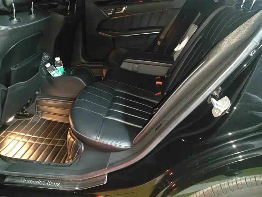 Mercedes-Benz E-Class 2015 E 320 L 4MATIC фото 11