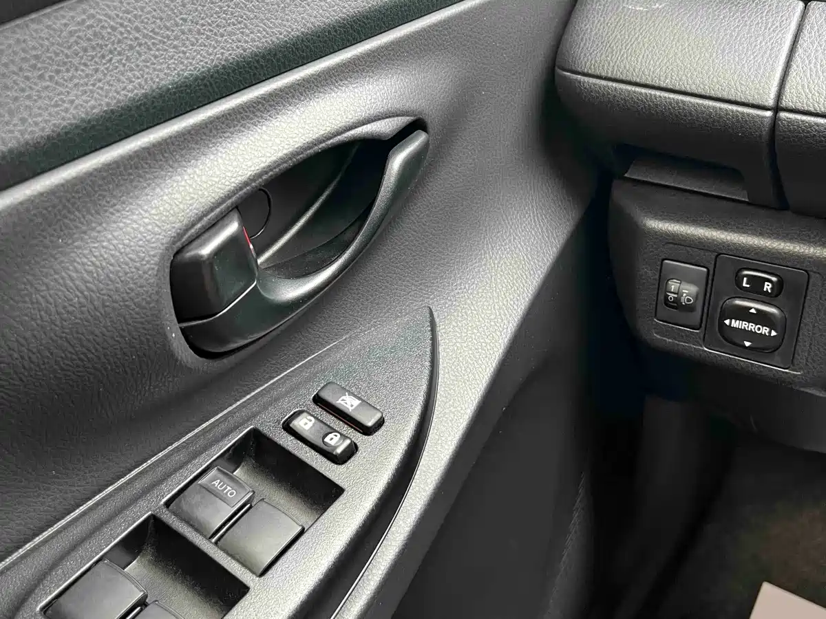 Toyota Yaris, миниатюра 12