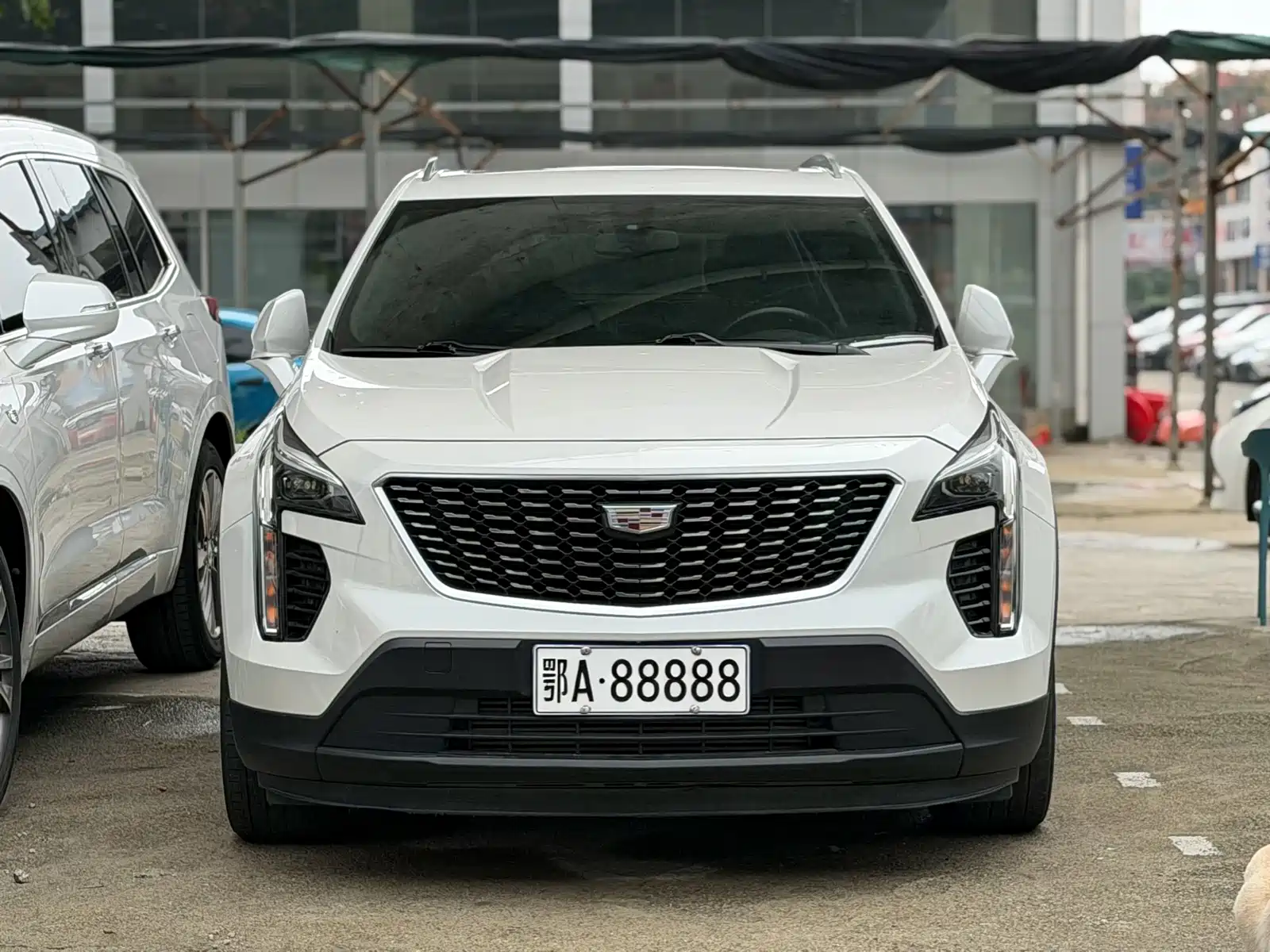 Photo 2 - Cadillac XT4