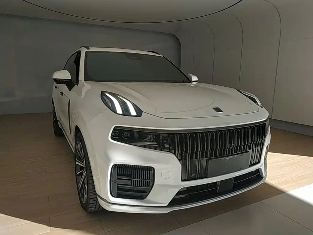 Lynk & Co 09 2022 2021 2.0T Halo 6-Seater