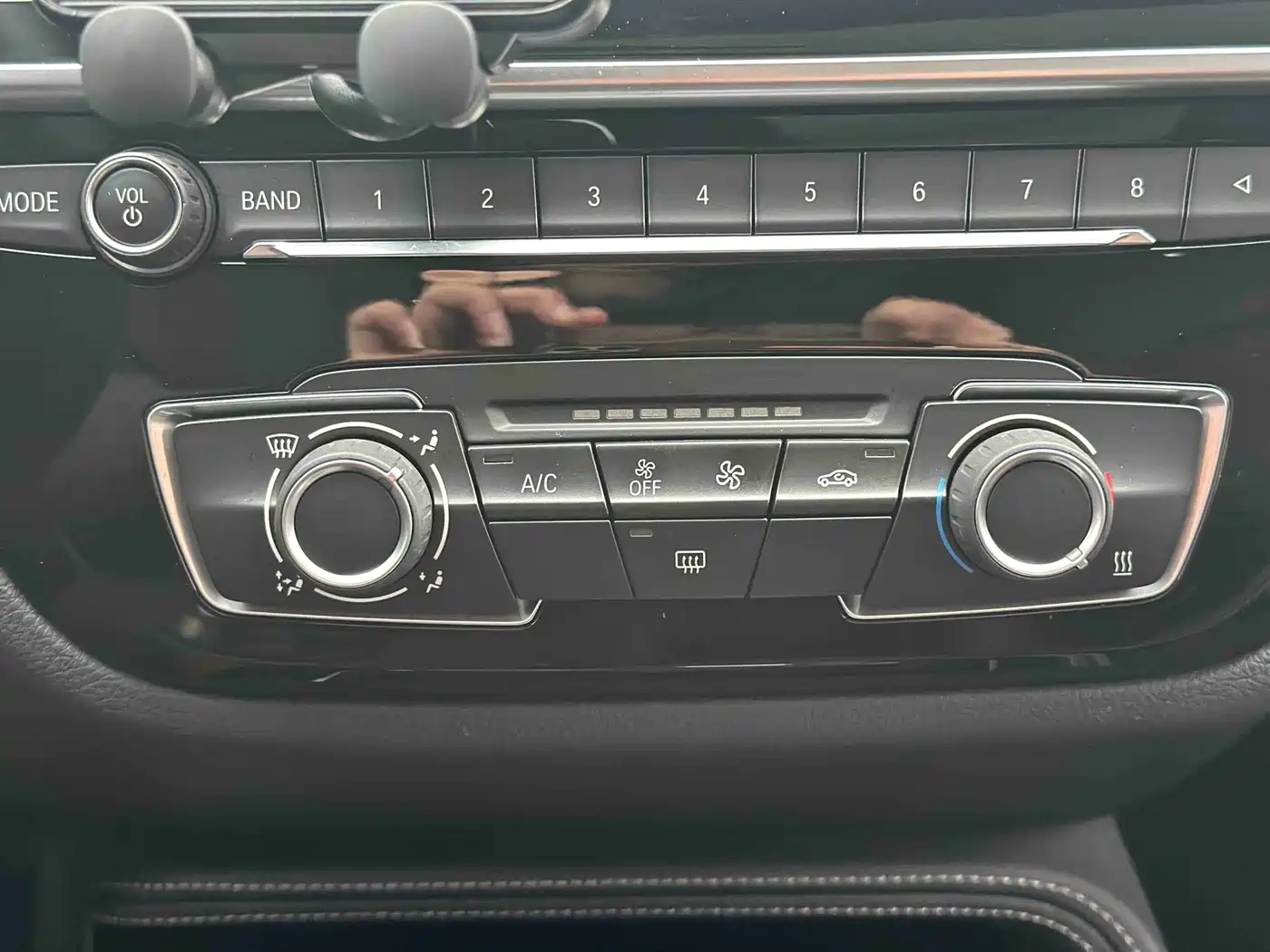 BMW 1 Series 2020 Model 125i Leading M Sport Package фото 14