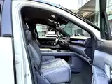 Фото 9 - NIO ES8