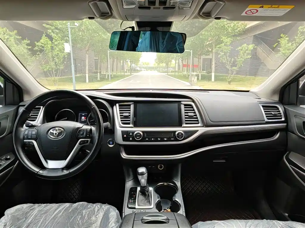 Toyota Highlander 2021 2.0T AWD Premium 7-Seater фото 9