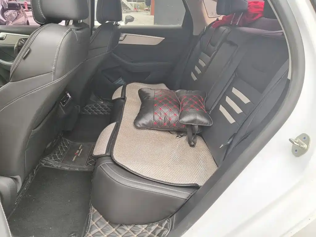 BYD Qin Pro 2018 2018 1.5TI Automatic Smart Connect Prestige Edition