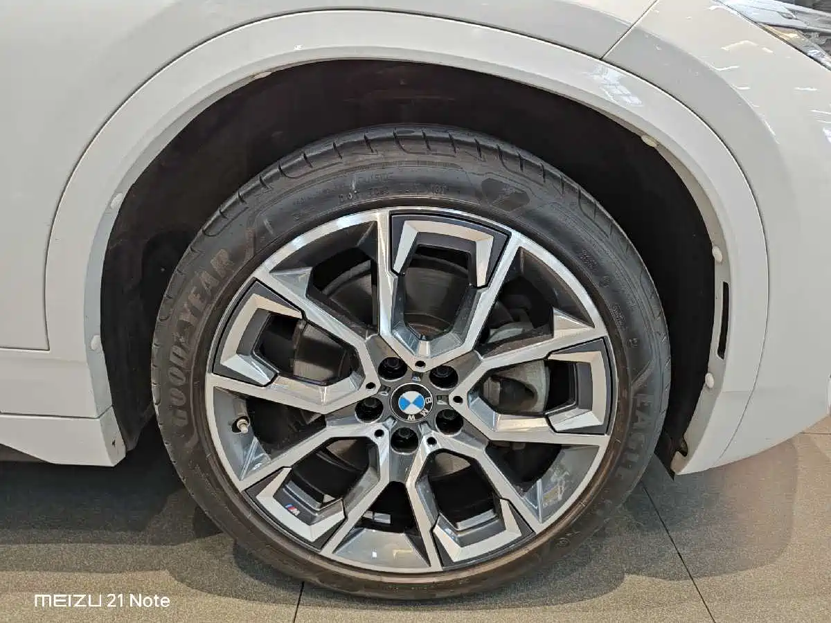 BMW X2 2021 Facelift sDrive25i Shadow Night Edition фото 7