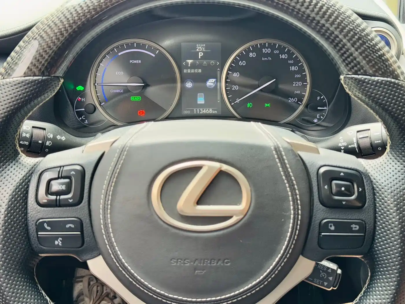 Lexus NX 2017 300h FWD Sharp Style Edition фото 8