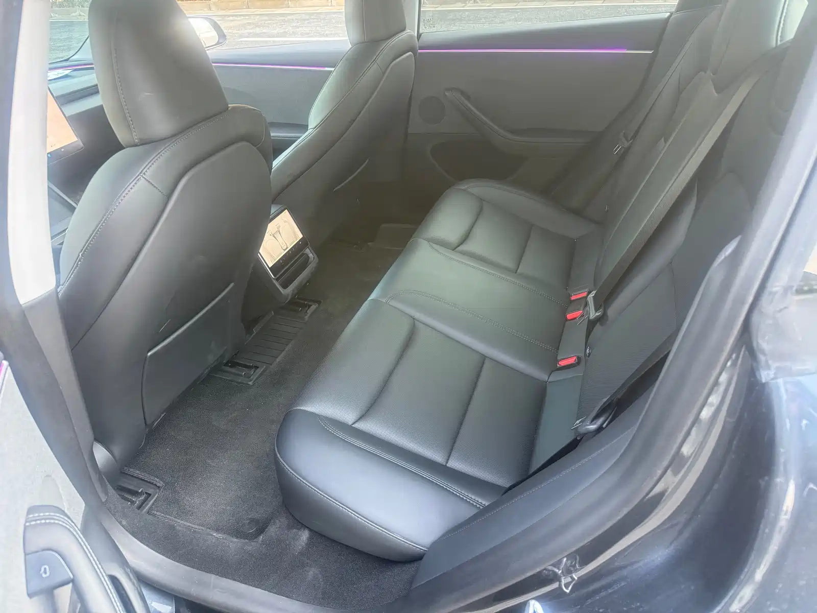 Фото 5 - Tesla Model 3