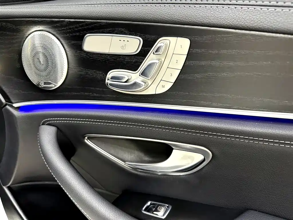Mercedes-Benz E-Class 2017 E 300 L Sport Fashion фото 16
