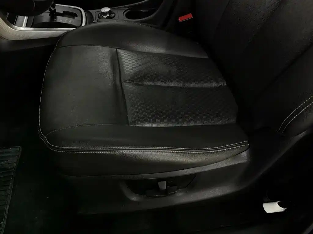 Isuzu D-MAX 2018 3.0T 4WD Automatic Ultra Luxury 4JJ1-TC HI фото 20