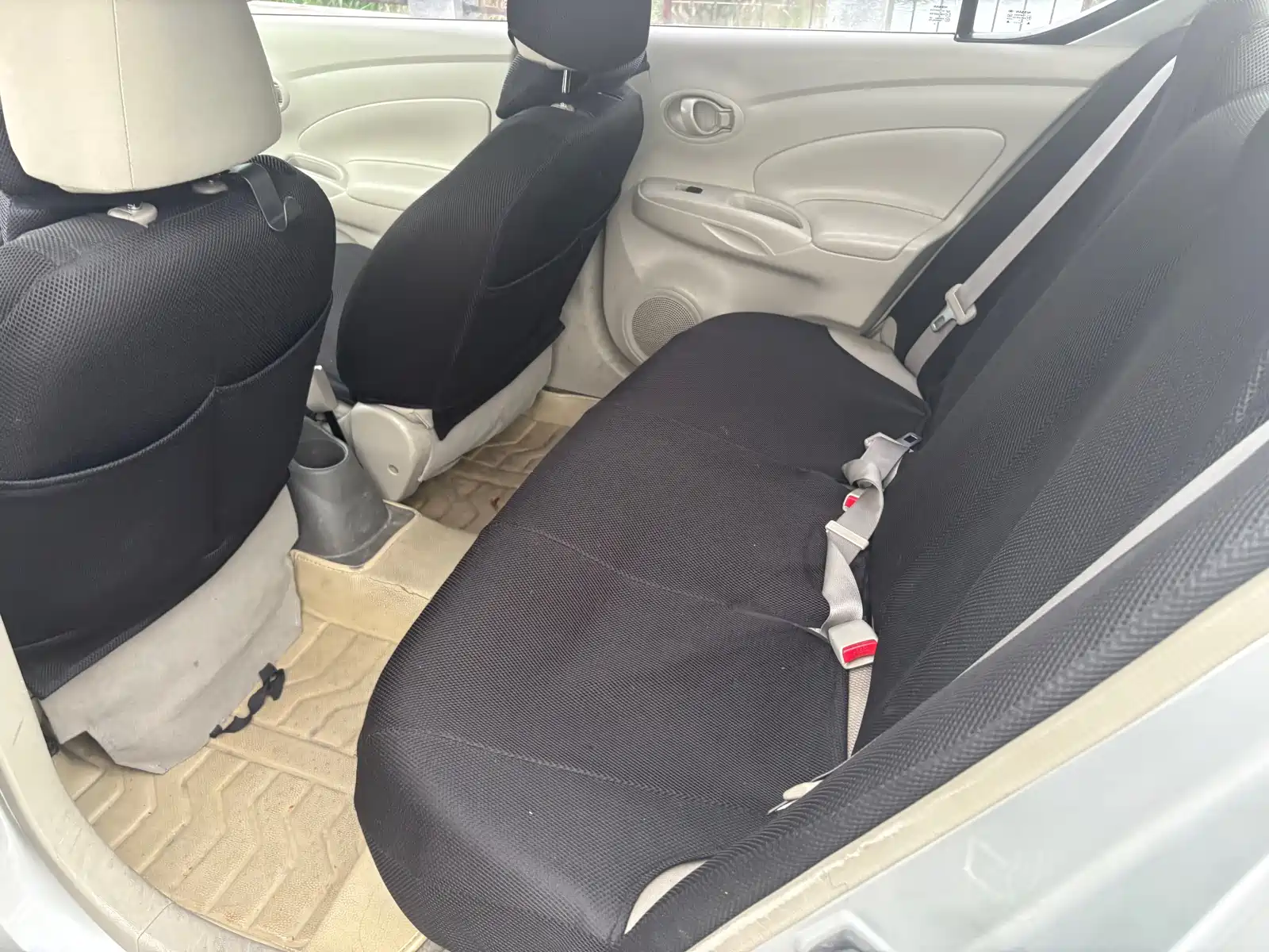Фото 9 - Nissan Sunny