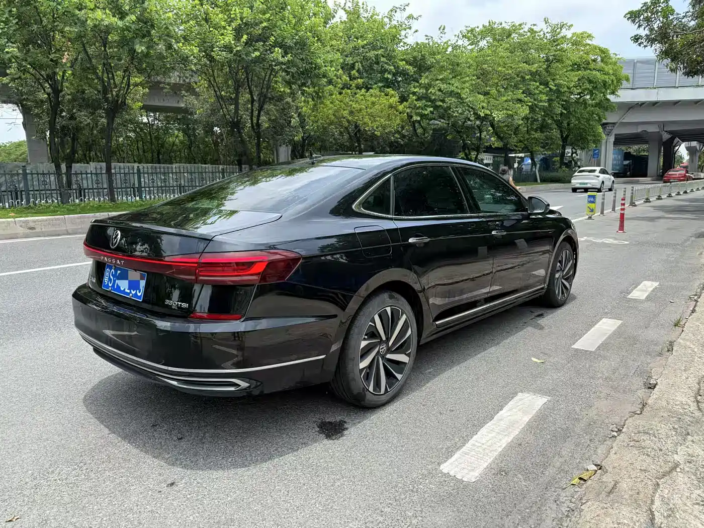 Фото 6 - Volkswagen Passat