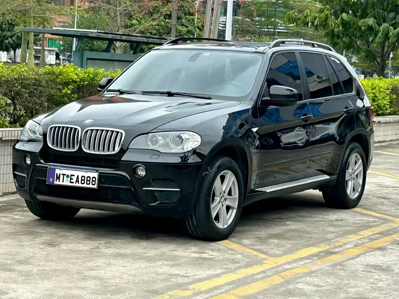 BMW X5 (Import) 2011 xDrive35i Leading Edition
