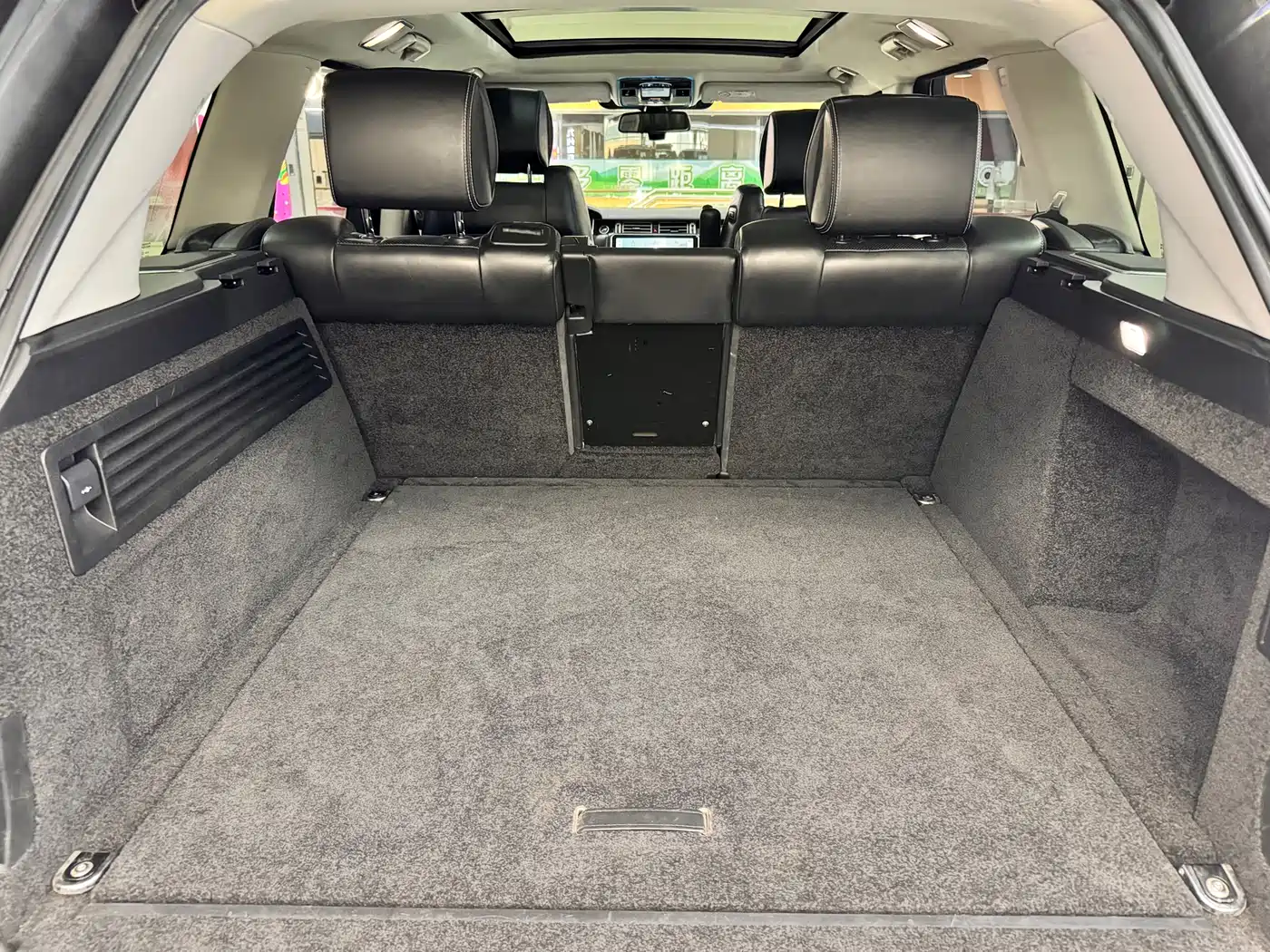 Land Rover Range Rover 2014 3.0 SC V6 Vogue SE фото 8