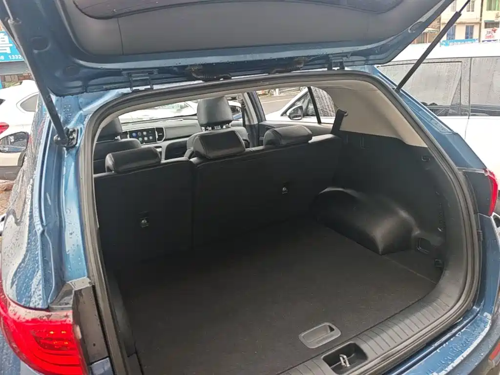 KIA KX5