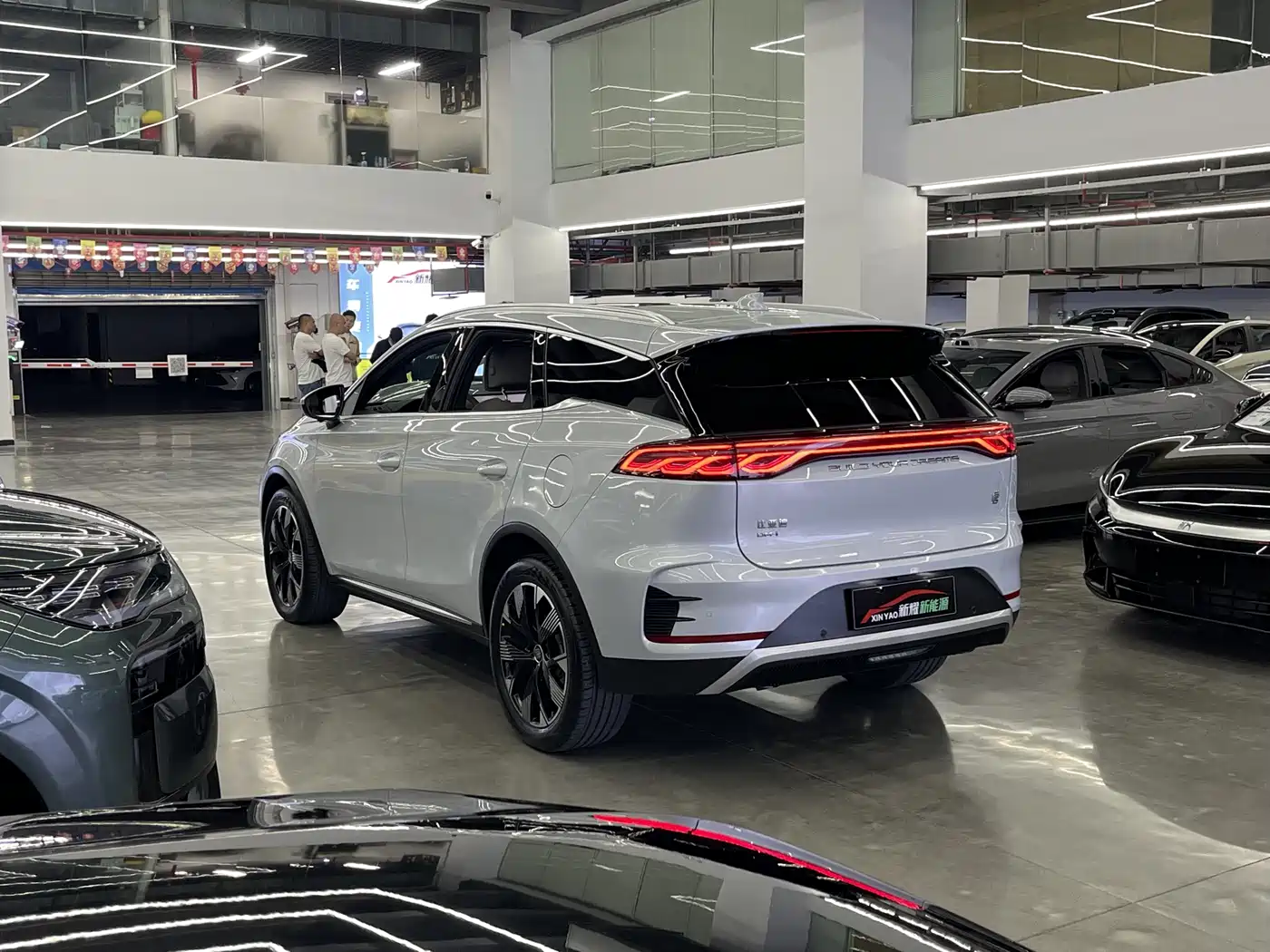 BYD Tang New Energy 2024 DM-i Honor Edition 112KM Premium фото 3