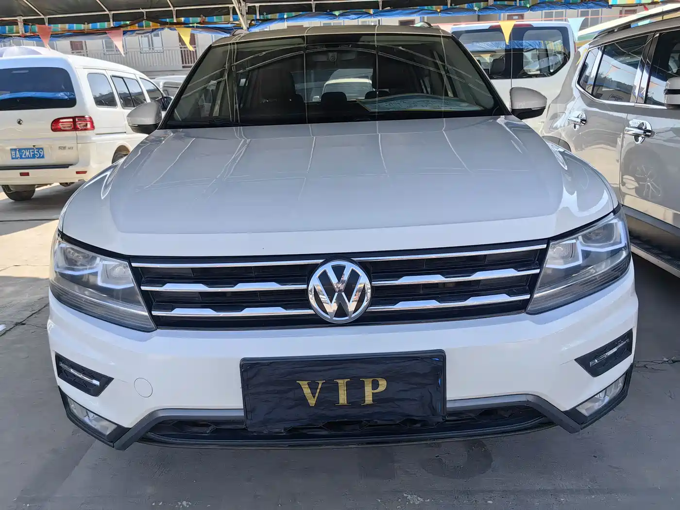 Volkswagen Tiguan L 2017 330TSI Automatic 2WD Luxury Edition фото 2