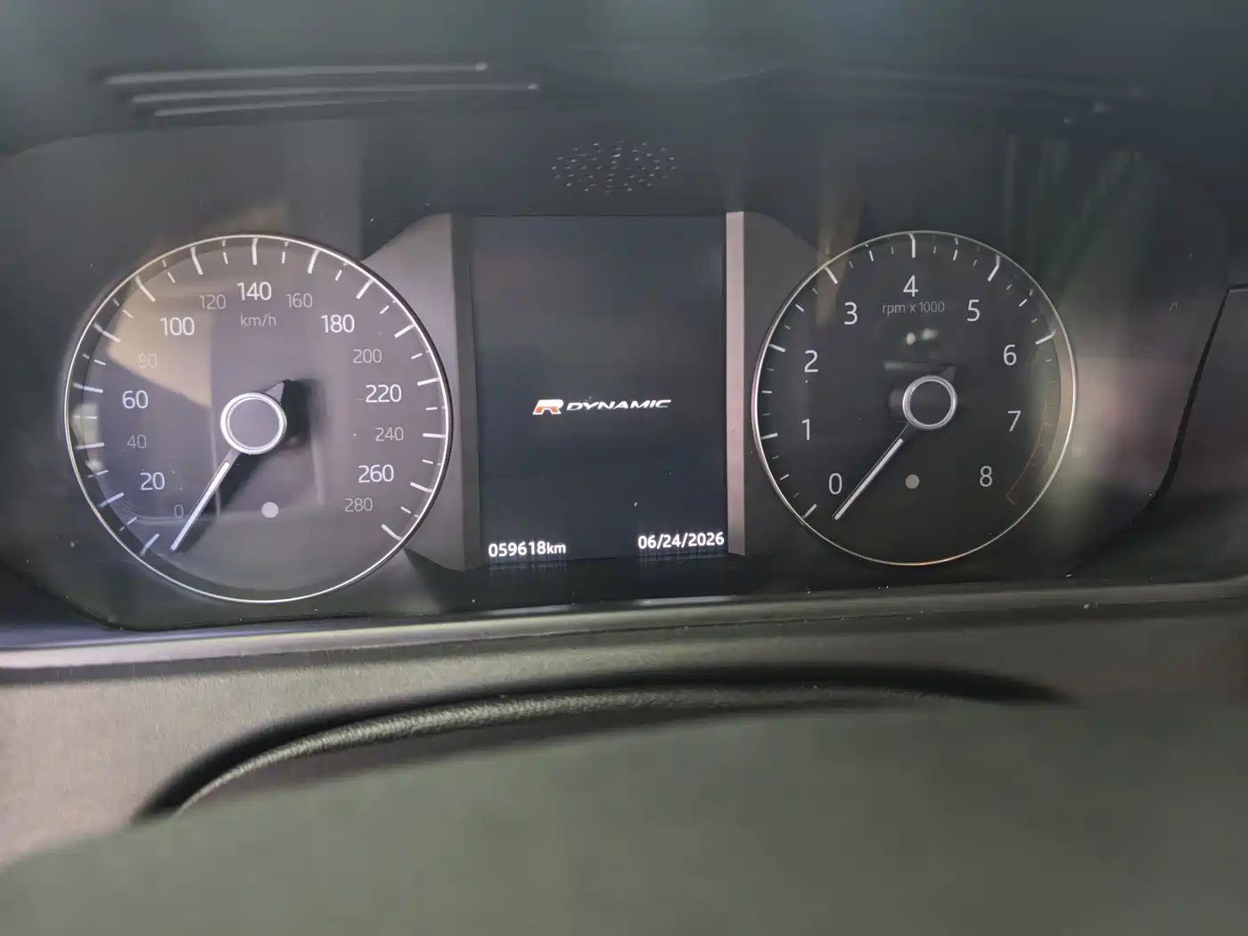 Фото 9 - Land Rover Range Rover Velar