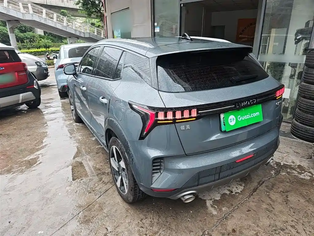 Lynk & Co 06 EM-P 2020 PHEV Plus фото 5