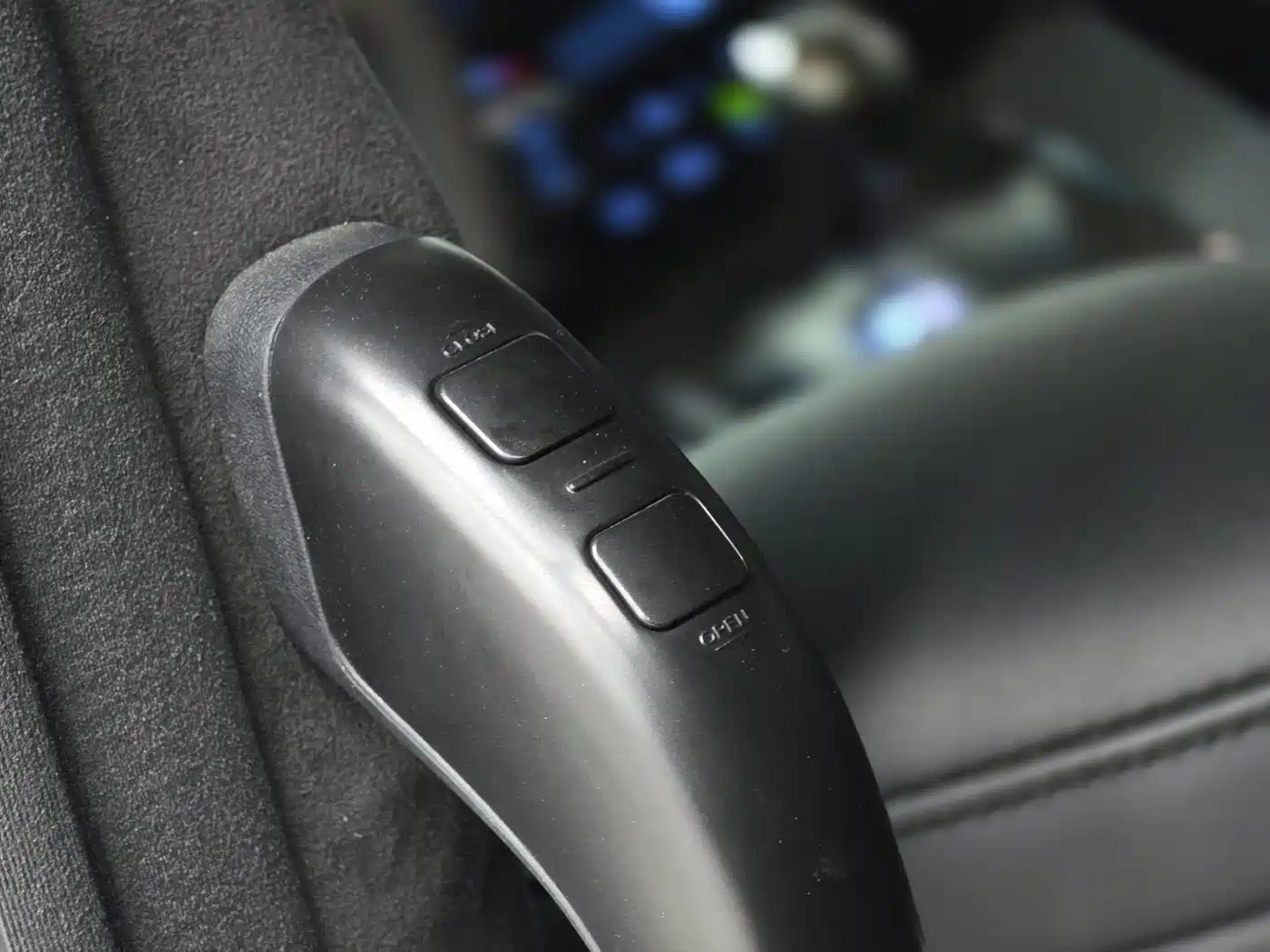 Toyota Alphard 2018 Facelift 3.5L Premium Edition фото 24