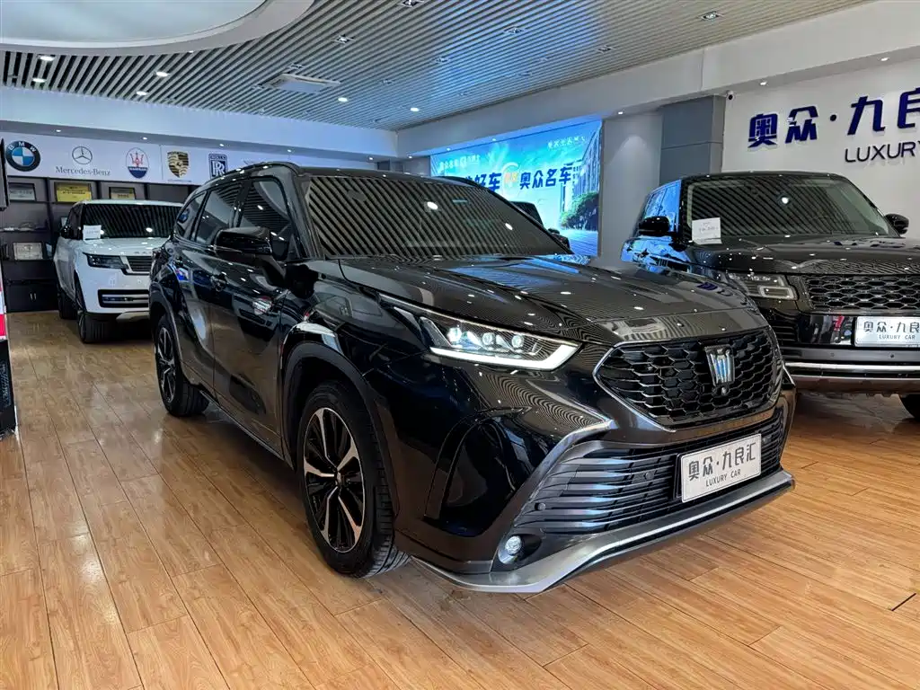 Toyota Crown Kluger 2022 2.5L HEV 4WD Flagship Edition фото 3