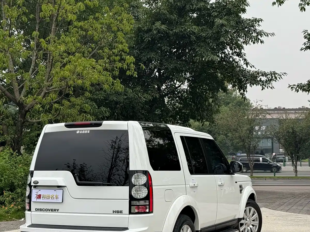 صورة 9 - Land Rover Discovery