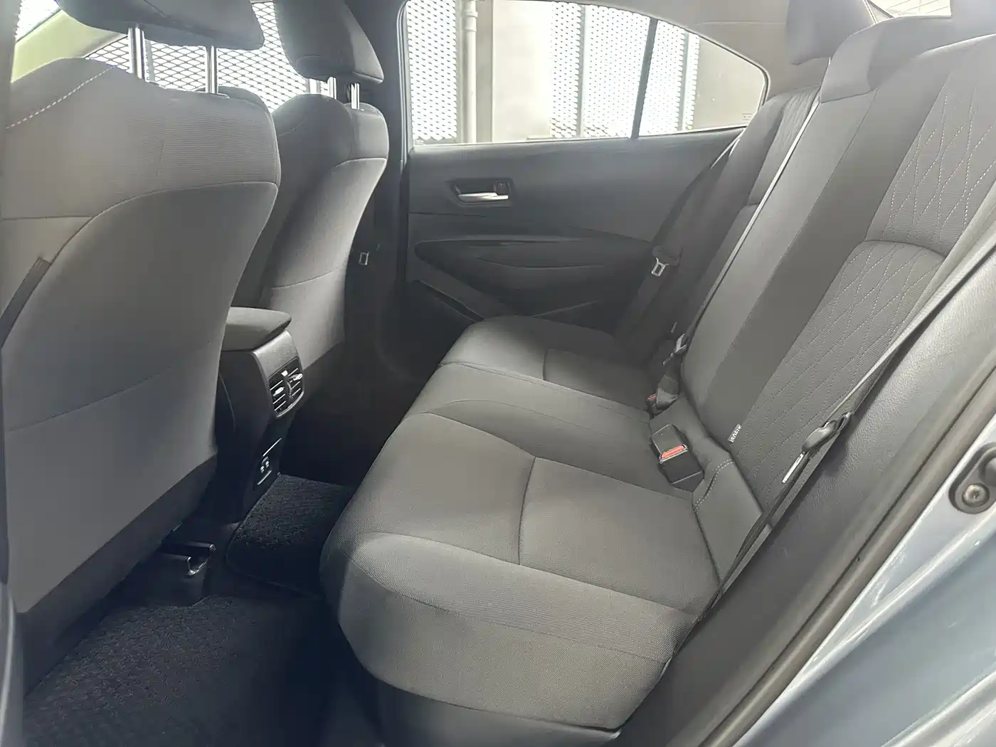 Фото 7 - Toyota Corolla