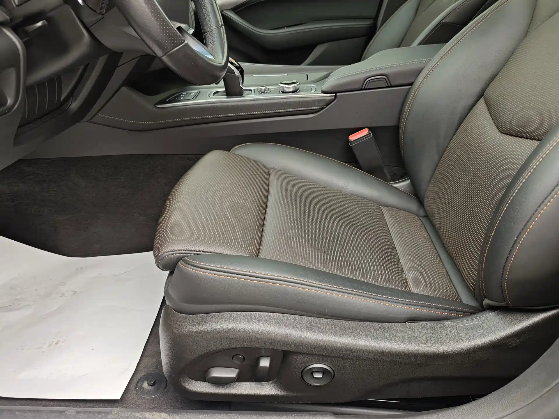 Photo 14 - Cadillac CT5