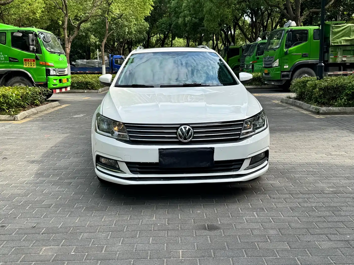 Volkswagen Lavida Tour 2018 2017 180TSI DSG Comfort Edition