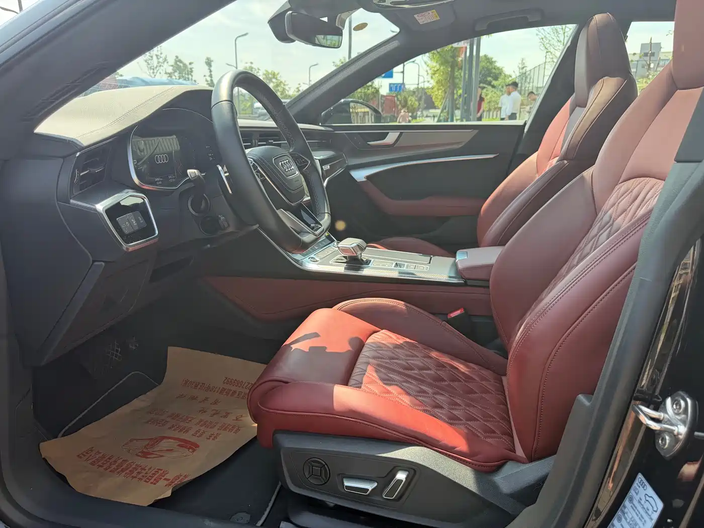 Audi A7L 2024 45 TFSI quattro S-line Black Warrior Edition фото 8