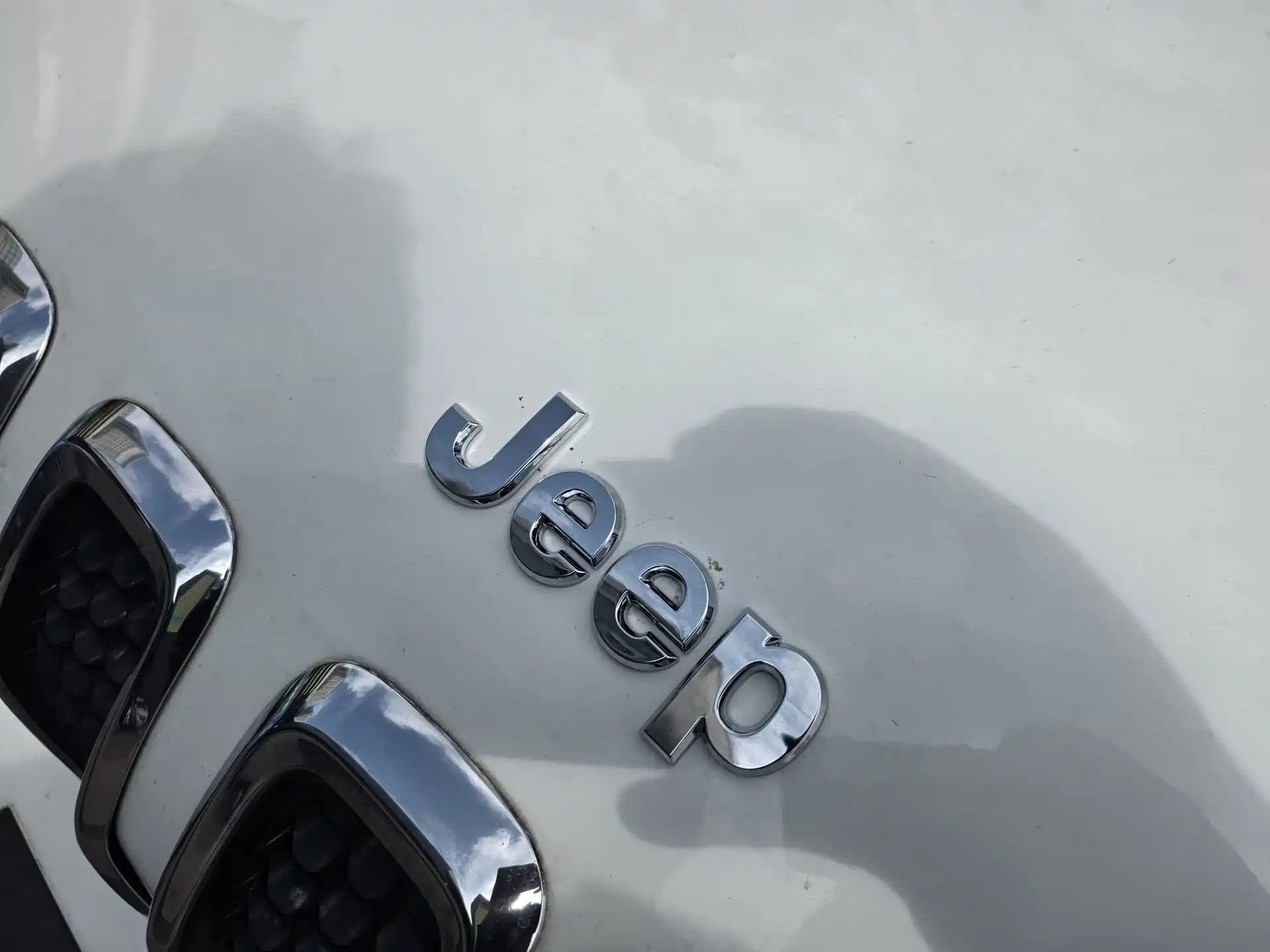 Photo 16 - Jeep Cherokee