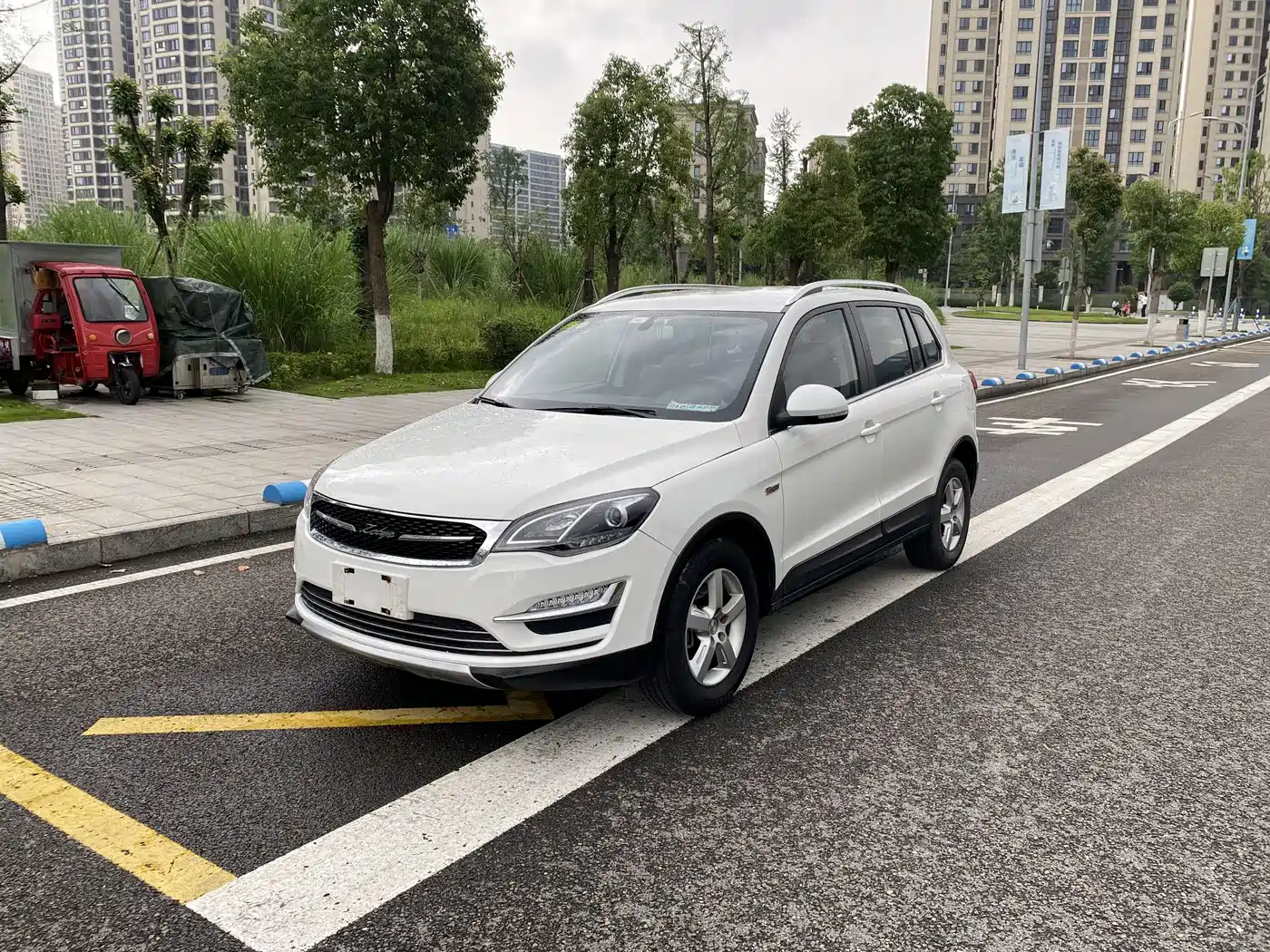 Zotye Damai X5 2015 2015 1.5T Manual Luxury (China IV)