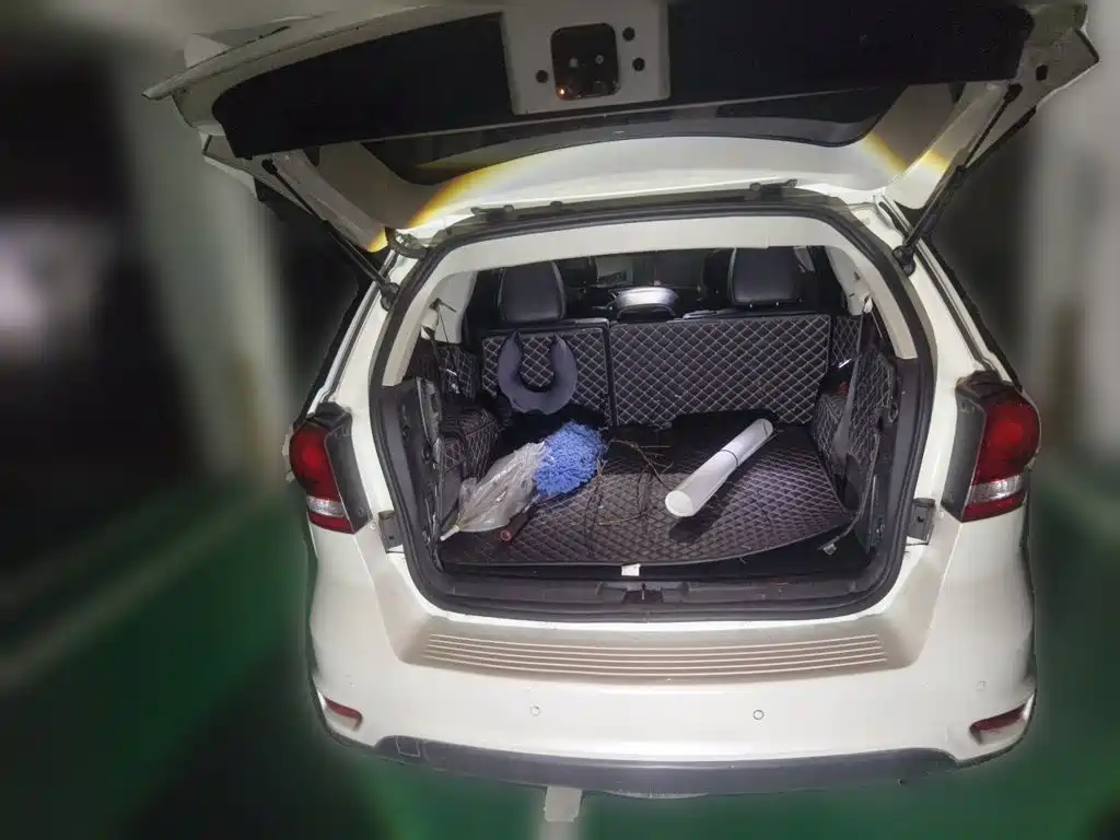 Dodge Journey 2015 2013 Model 2.4L 2WD Premium Edition