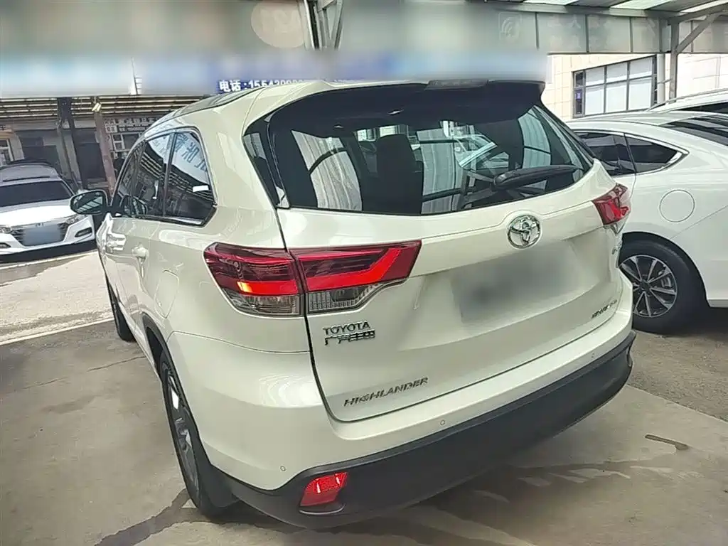 Toyota Highlander 2018 2.0T 4WD Luxury 7-seater (China V) фото 5