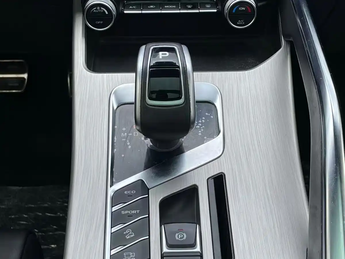 Geely Binyue 2018 2019 Sport 260T DCT Battle China VI